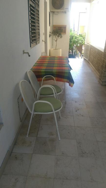 شقة Kuca Skrabic Baška Voda المظهر الخارجي الصورة